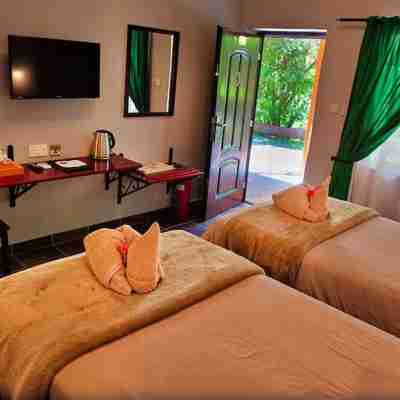 Island Safari Lodge Rooms