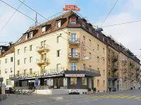 Hotel Neufeld Hotels near Wiedikon