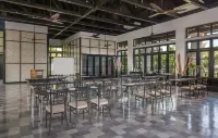 Dusit Thani Lubi Plantation Resort فنادق في Mabini