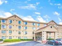 Quality Suites Atlanta Airport East Hotels near Hartsfield–Jackson Atlanta International Airport
