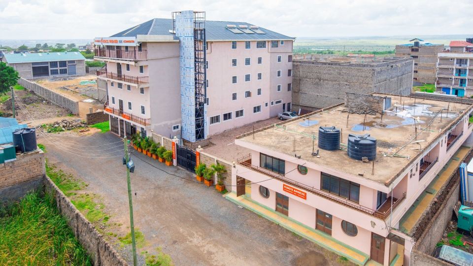 Kings Premier Inn