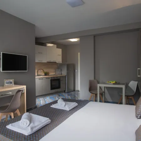 Marina Beach Apartments
