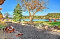 Snug Harbor Resort and Marina - Romantic