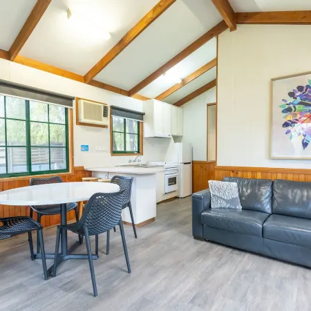 Nrma Ballarat Holiday Park