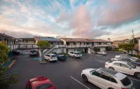 Days Inn by Wyndham Monterey Downtown - parking
