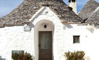 Trulli Holiday Albergo Diffuso