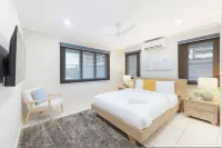 Zen Saltwater Retreat Balcony Pool Seaview Hotels in 