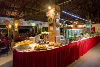 D Beach Resort - breakfast