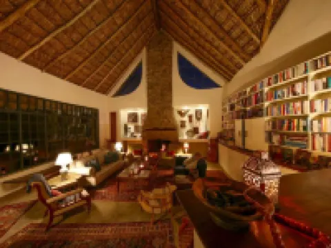 Olepangi Farm Hotels in Central