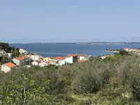 Two-Bedroom Apartment with Sea View Artmare Hotels in Lukoran