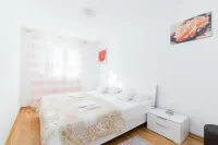 Apartment Budimir Hotels in Supetar