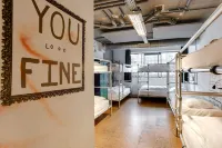 ClinkMama - Hostels