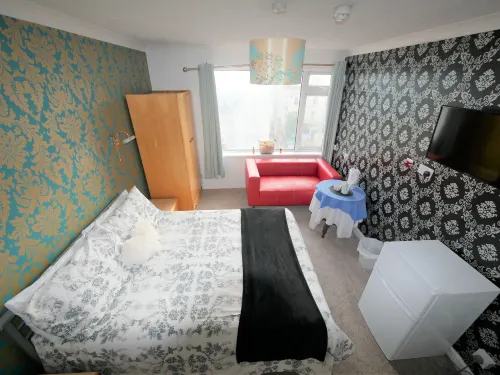 Bourne Hall Hotel - 2-Star