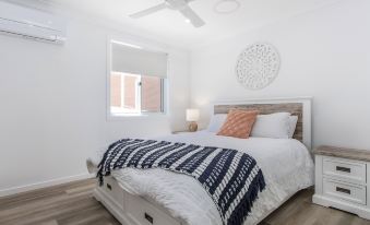 The Laneway Villas by Burleigh Letting Company