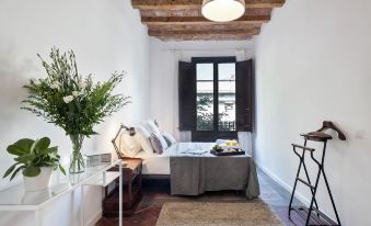 Charming Flats by Aspasios