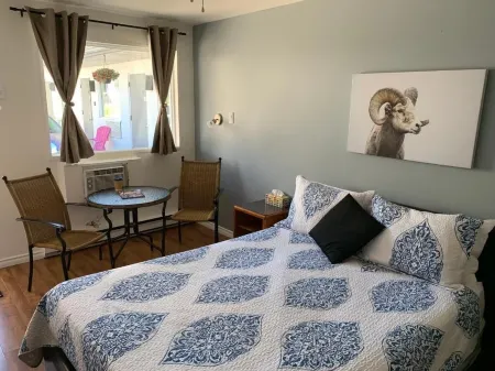 Motel Giffard Отели рядом с достопримечательностью «Pourvoirie du Lac Beauport»