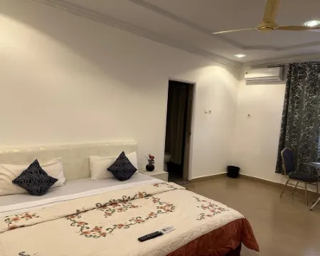 Kimberlys Hotel Hotels in Tamale