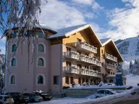 Hotel Norge Hotels near Palon