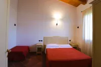 ดูเอปอนติวิลเลจ โรงแรมใน