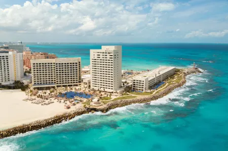 Turquoize at Hyatt Ziva Cancun - Adults Only - All Inclusive Отели рядом с достопримечательностью «Плайя Тортугас»