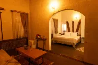 Lemon Cave Suites and Coffee House Отели в г. Avanos