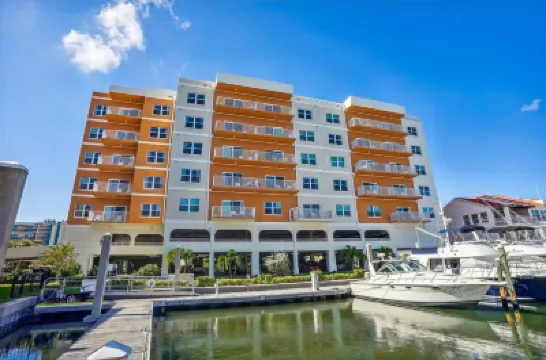 Madeira Bay Resort I 1505 Hotels near Madeira Beach