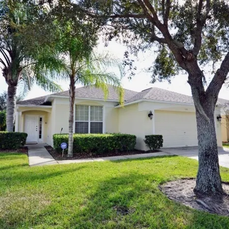Palm Villa 4 Bedroom Home by Redawning