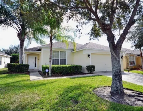 Palm Villa 4 Bedroom Home by Redawning