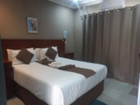 ShakeVille Guest House Hotels in Ngamiland North