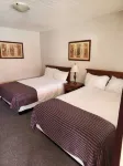 Grandview Inn Hotels near وايت روك