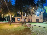 Roomshala 131 Willow Woods Farmhouse Hotel a 