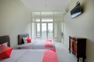 Capital O 3359 Pondok Wisata Jaden Trawas Mojokerto Hotel dekat Bumi Perkemahan Air Terjun Dlundung