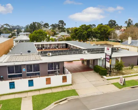 Bendigo McIvor Motor Inn Hotels in Bendigo