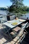La Ruche Hotels in La Roche-Guyon