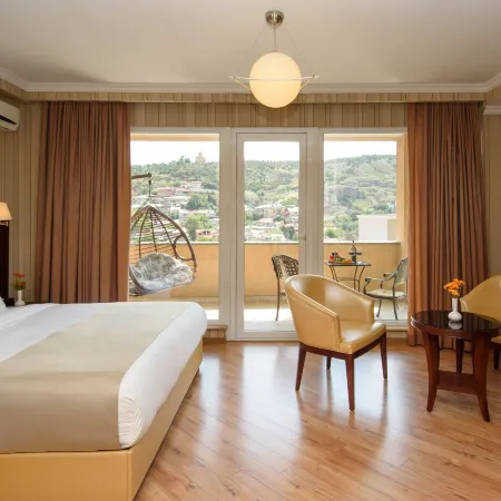 Kmm Hotel