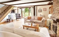 Host Stay Tregaer Mill Barn