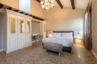 San Vio Palace Luxury Apartments
