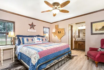 Enchanting Views Cabin - Cozy Retreat, Grilling Haven Hotel in zona Lyndon B. Johnson National Historical Park