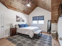 Sebago, newer construction, lake access, AC, 3bd2.5bth, Long Beach neighborhood Hotels in Sebago
