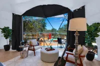 Tranquil Oasis with Cowboy Pool and Yoga Studio - Enchanting Retreat 斯普林布蘭奇住宿飯店