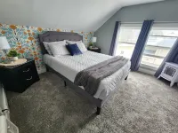 Fire Pit, Office, and Fully Stocked Kitchen - Spacious Family Haven Hotels in Alpena