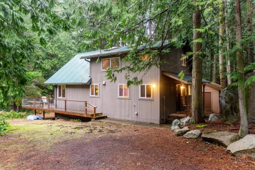 Cozy & Quiet Cabin w/ Natural beauty - Prime Locale on Southern Lopez Island Hotels in Lopez