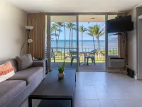 Oceanfront, Walk to Shops and Restaurants Hotels in Maalaea
