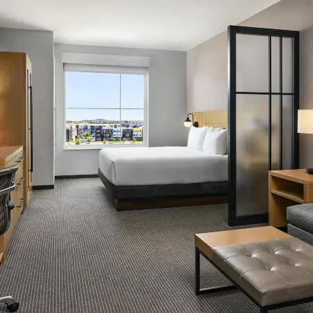 Hyatt Place Pena Station Denver Airport