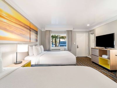 Days Inn by Wyndham San Diego Hotel Circle