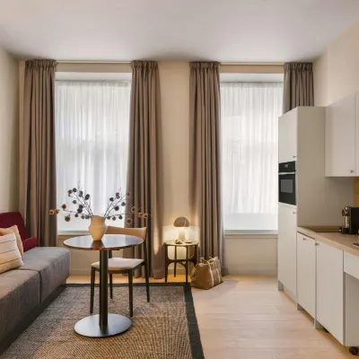 VCity Suites at Teachers Hotels near Buchanan Street