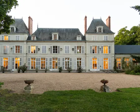 Château du Rondon โรงแรมในOlivet