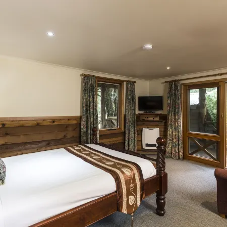 Cradle Forest Inn