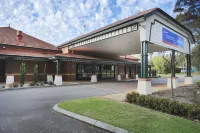 Discovery Parks - Perth Airport Hotels in Forrestfield