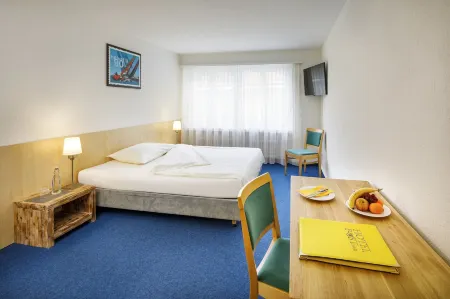 Central Hotel Post